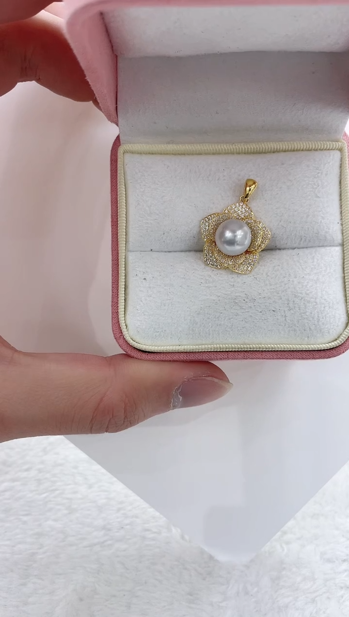 【闪购商品】海水珍珠吊坠(不含链)银S925镶嵌海水珍珠吊坠