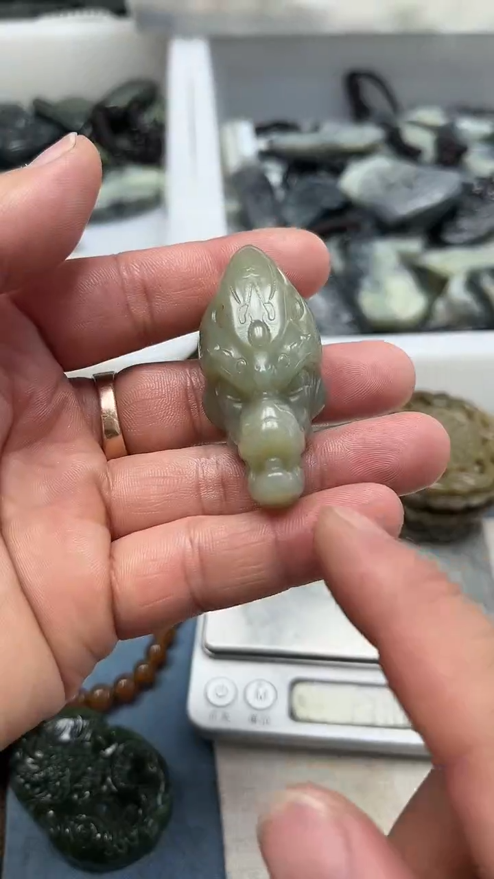 吊坠(不含链)未镶嵌和田玉1