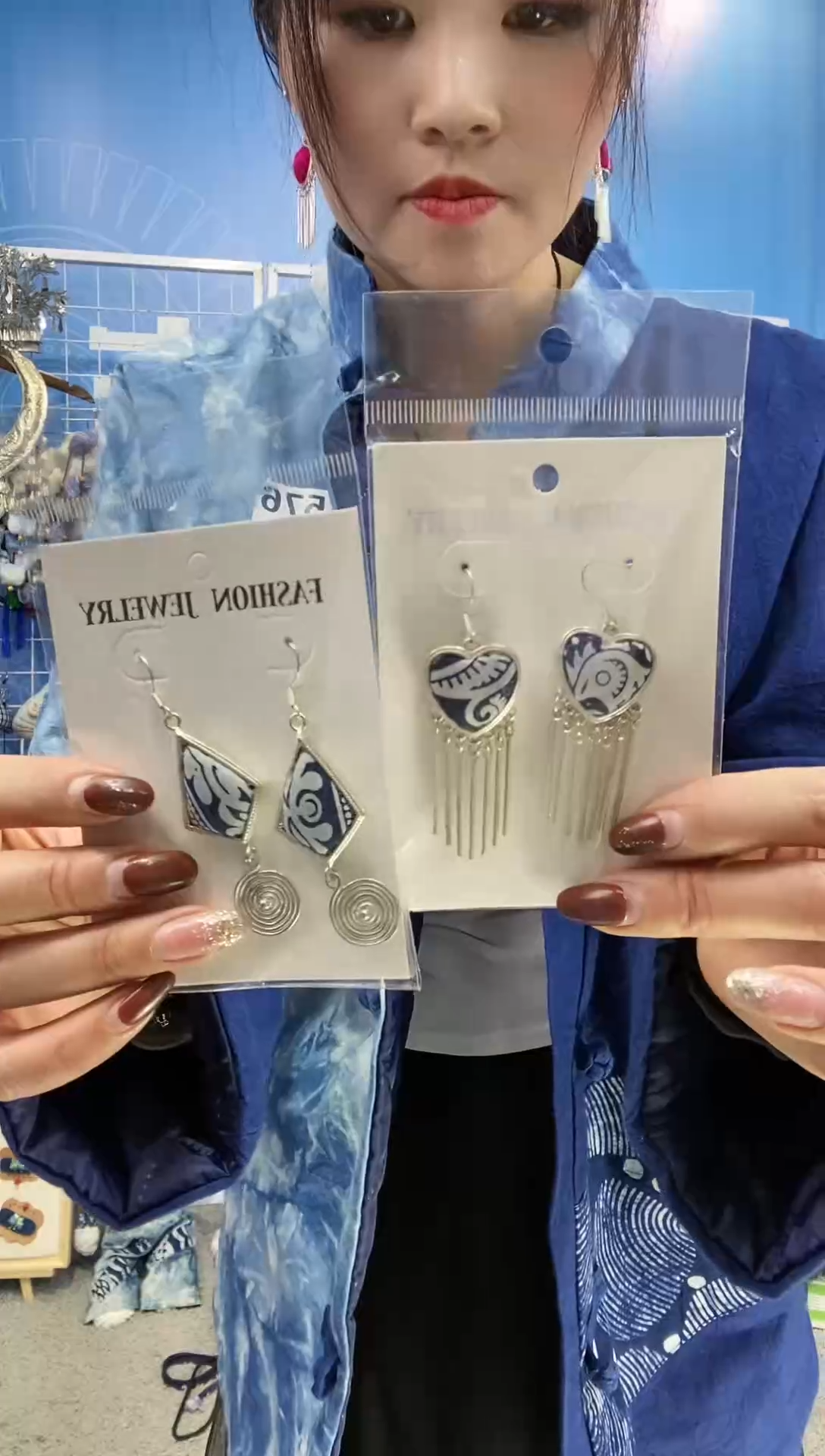 纯铜锆石合金纯手工刺绣耳环