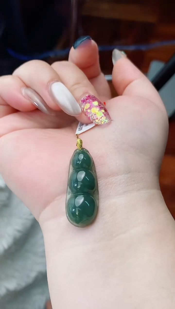 【闪购商品】翡翠颈饰未镶嵌天然缅甸A货翡翠颈饰配绳带礼盒