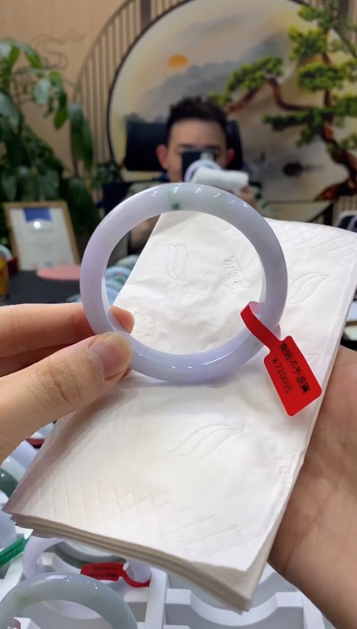 【闪购商品】翡翠手镯未镶嵌000002963