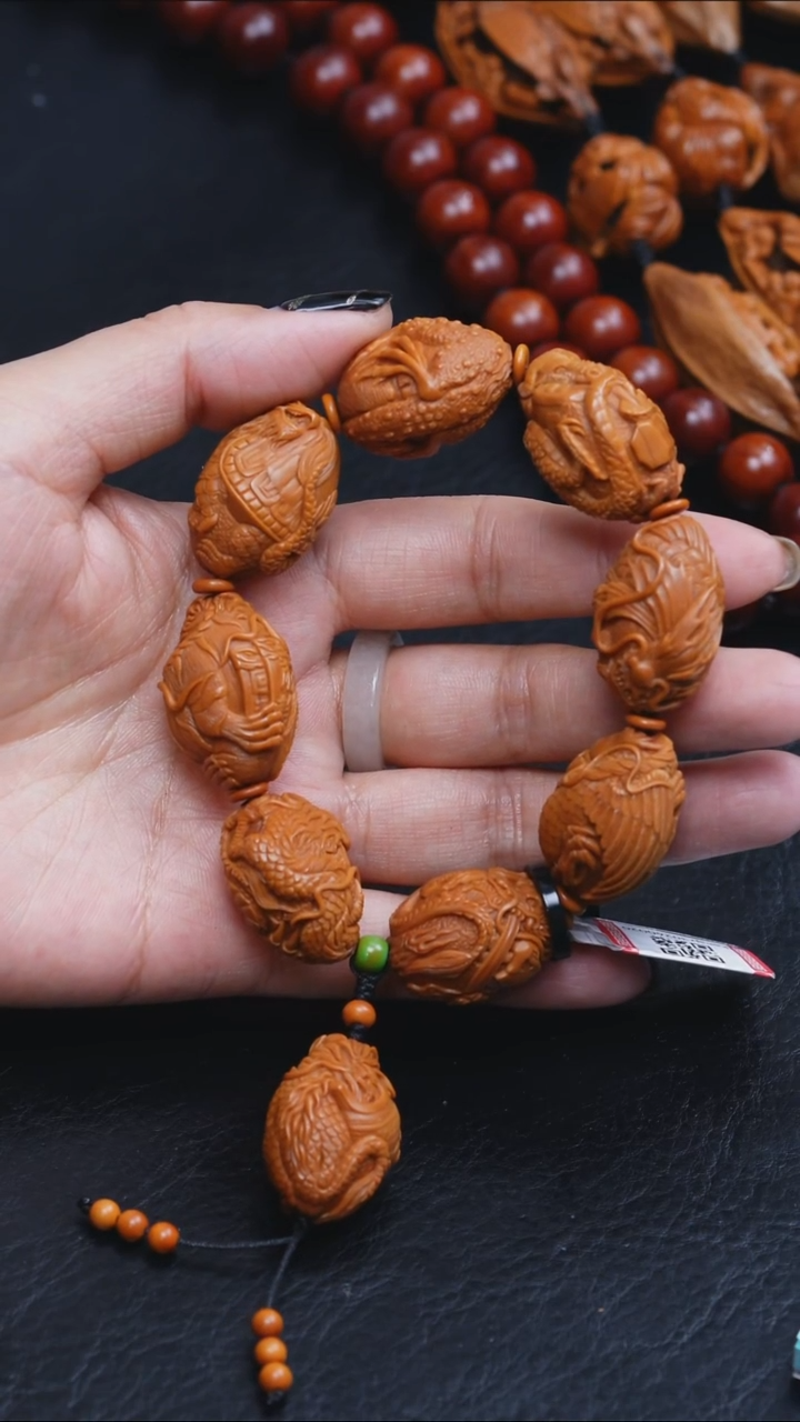 吊坠橄榄核2.0龙生九子