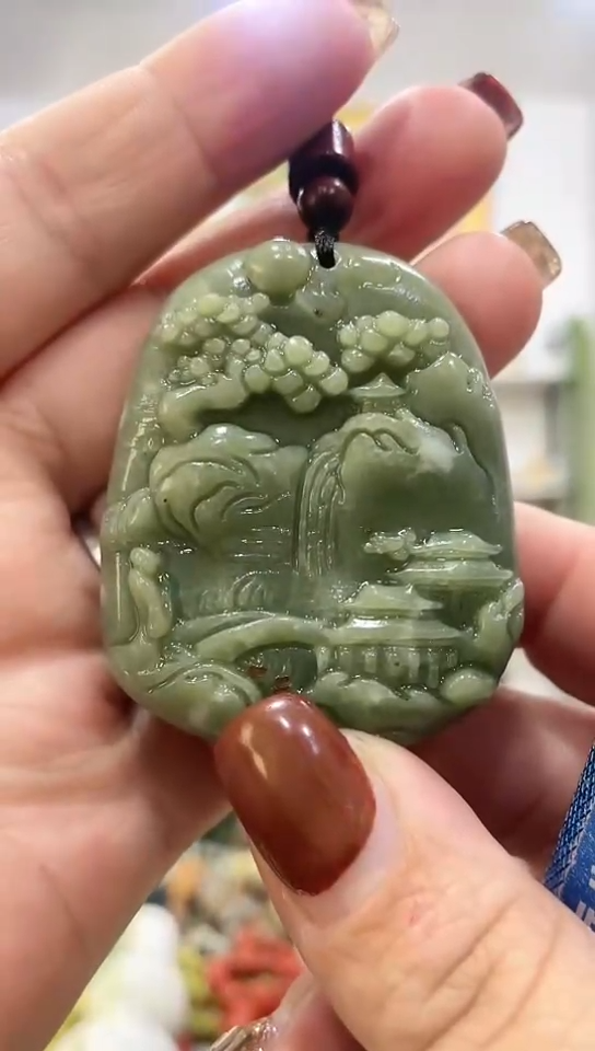 未镶嵌岫玉挂件 