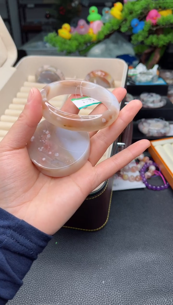 石英质玉未镶嵌手镯58圈口（赠品镯心）3176062