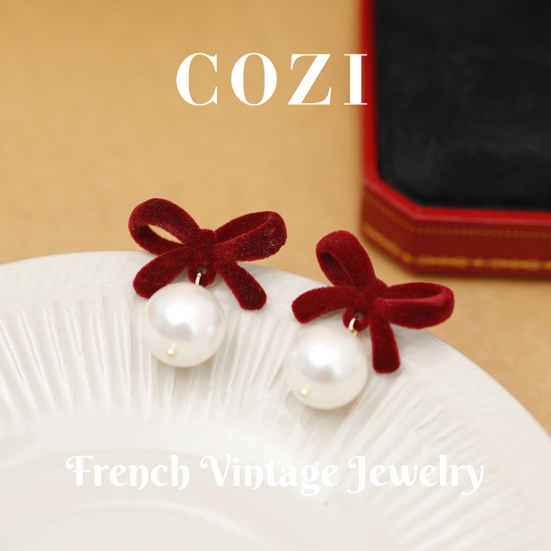 铜合金仿珍珠耳饰 蔻姿COZI【绯梦】轻奢植绒蝴蝶结珠珠925银耳环秋