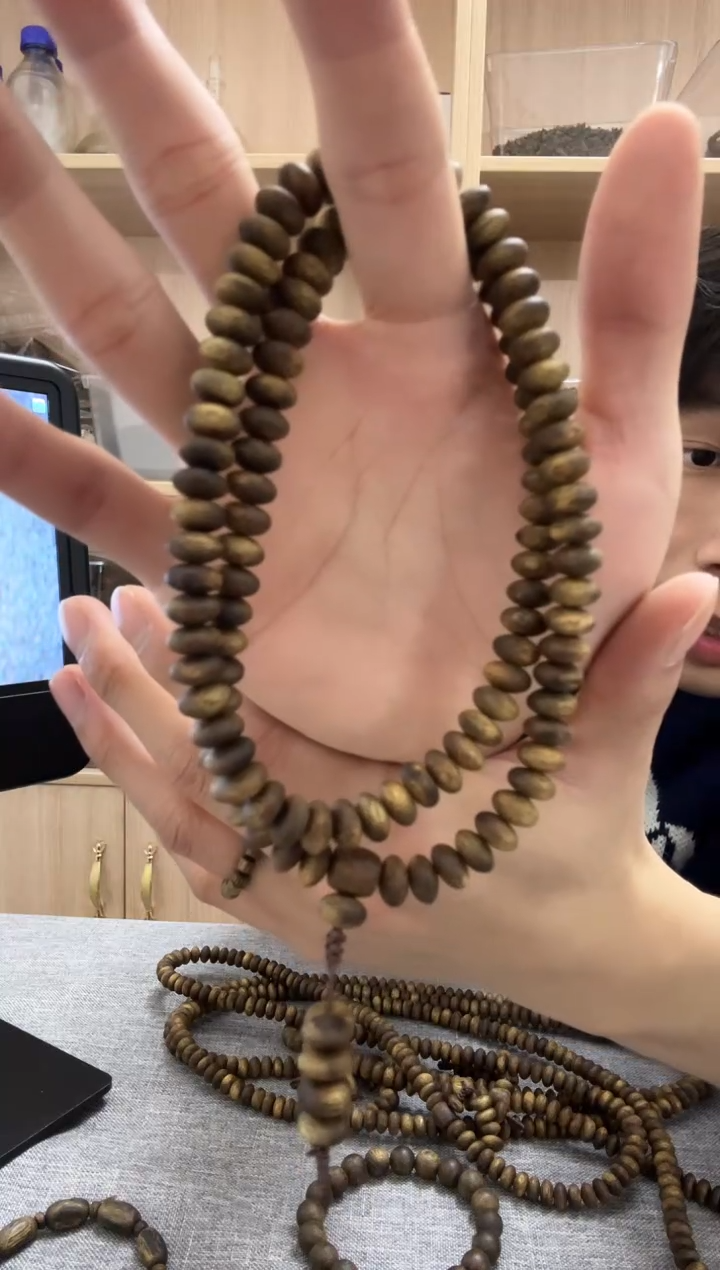 【闪购商品】沉香手串09算盘珠单圈19克+ 多样性发其一