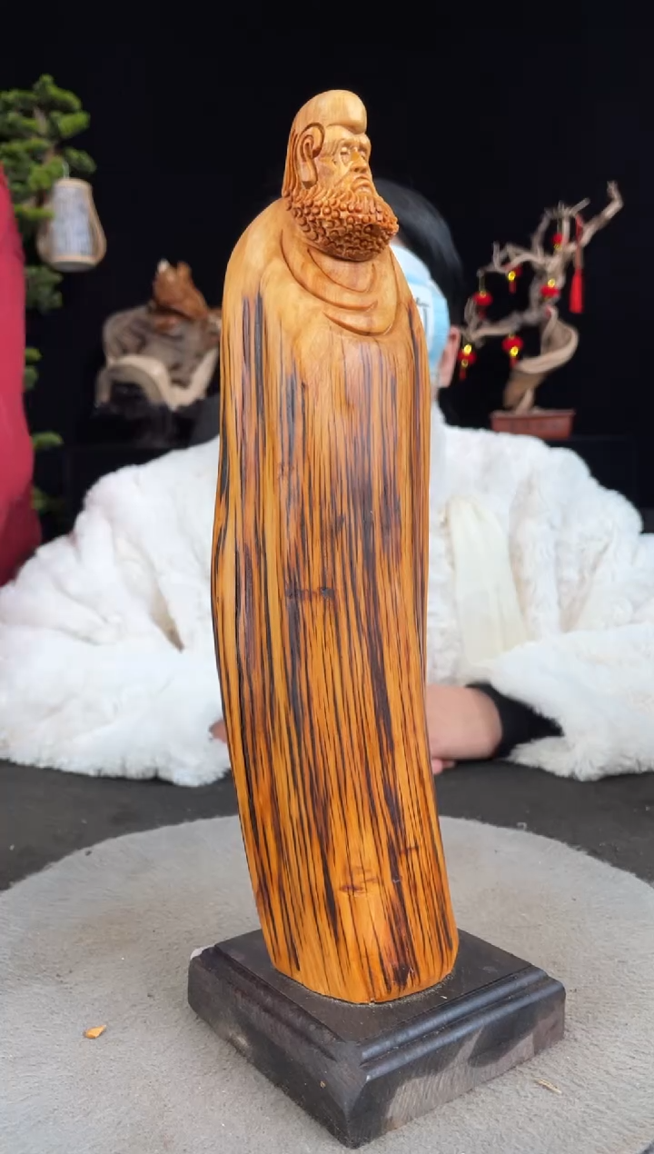 【闪购商品】柏木（崖柏）其他手工摆件,先抢先得!