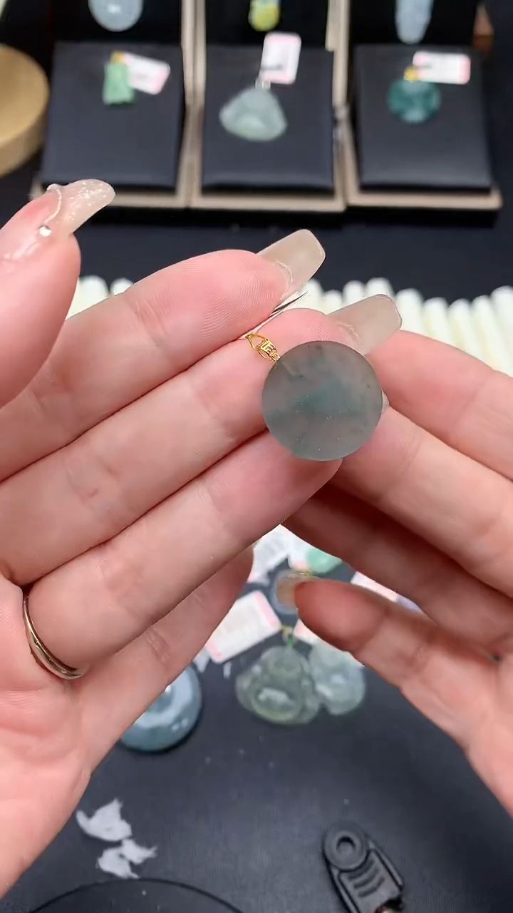 【闪购商品】翡翠吊坠(不含链)18K金镶嵌MS114304