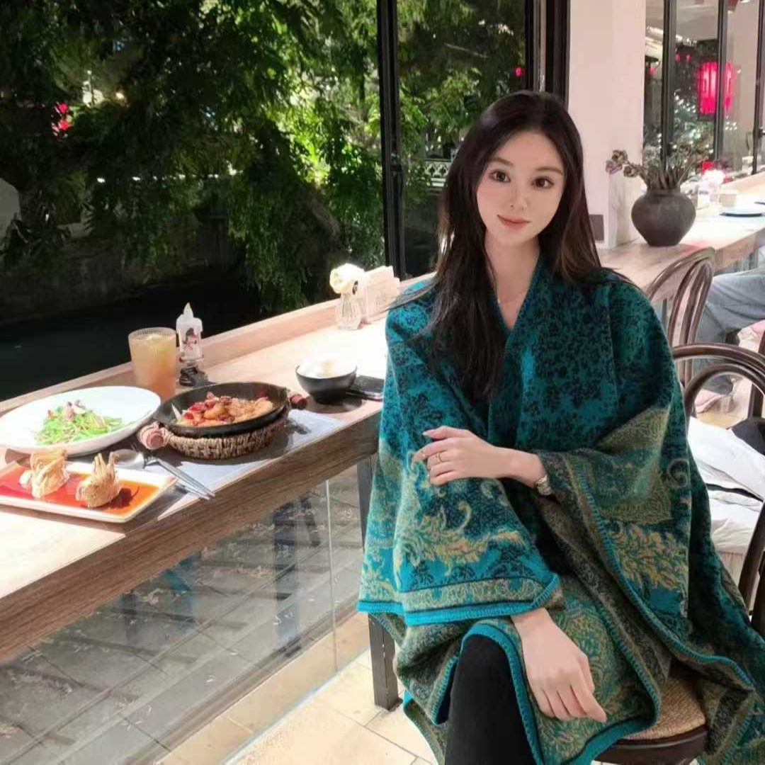 护肩保暖显瘦成人厚款披肩冬季时尚百搭复古花色