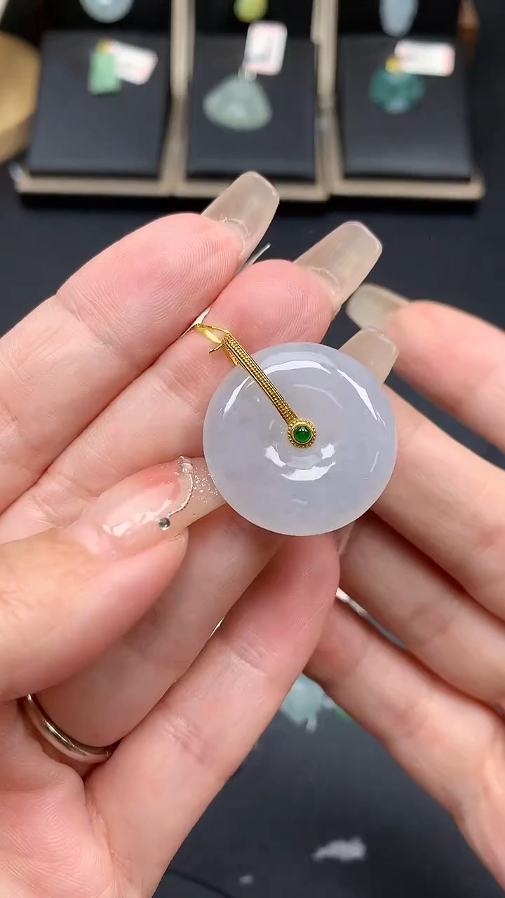 【闪购商品】翡翠吊坠(不含链)18K金镶嵌MS114324