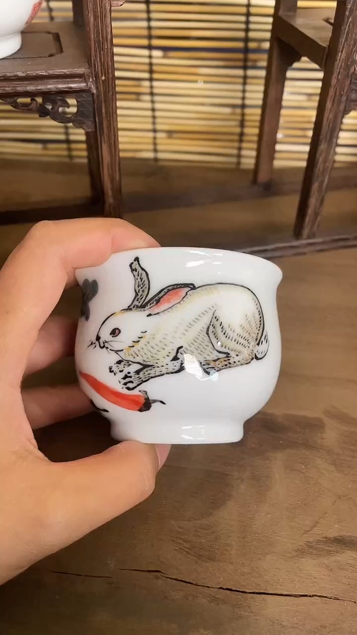 【闪购商品】1釉下彩高温手绘主人杯