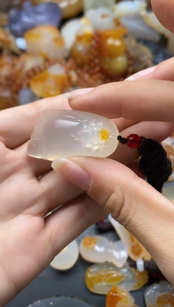 未镶嵌1玛瑙/玉髓管****龙ll