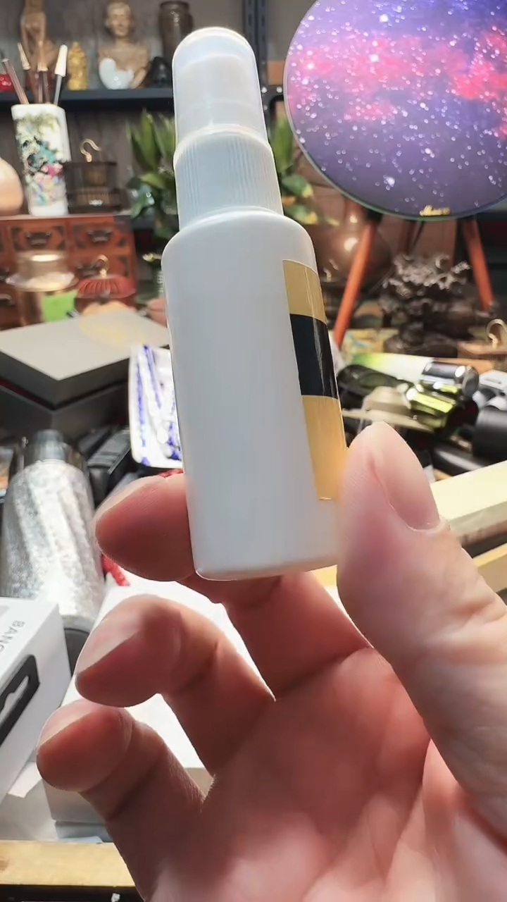 瓷闪购商品，如图所示。