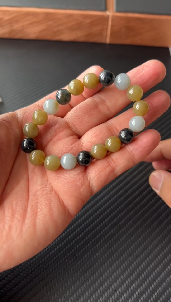 【闪购商品】和田玉手串未镶嵌若羌微色差卡10