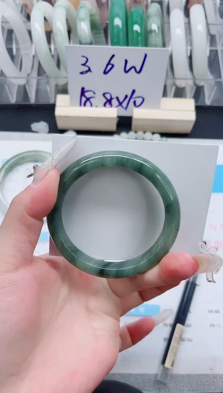 【闪购商品】石英质玉手镯未镶嵌A193-56.2