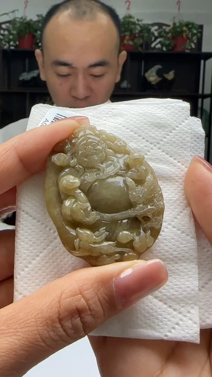 【闪购商品】翡翠颈饰未镶嵌天然翡翠A货吊坠