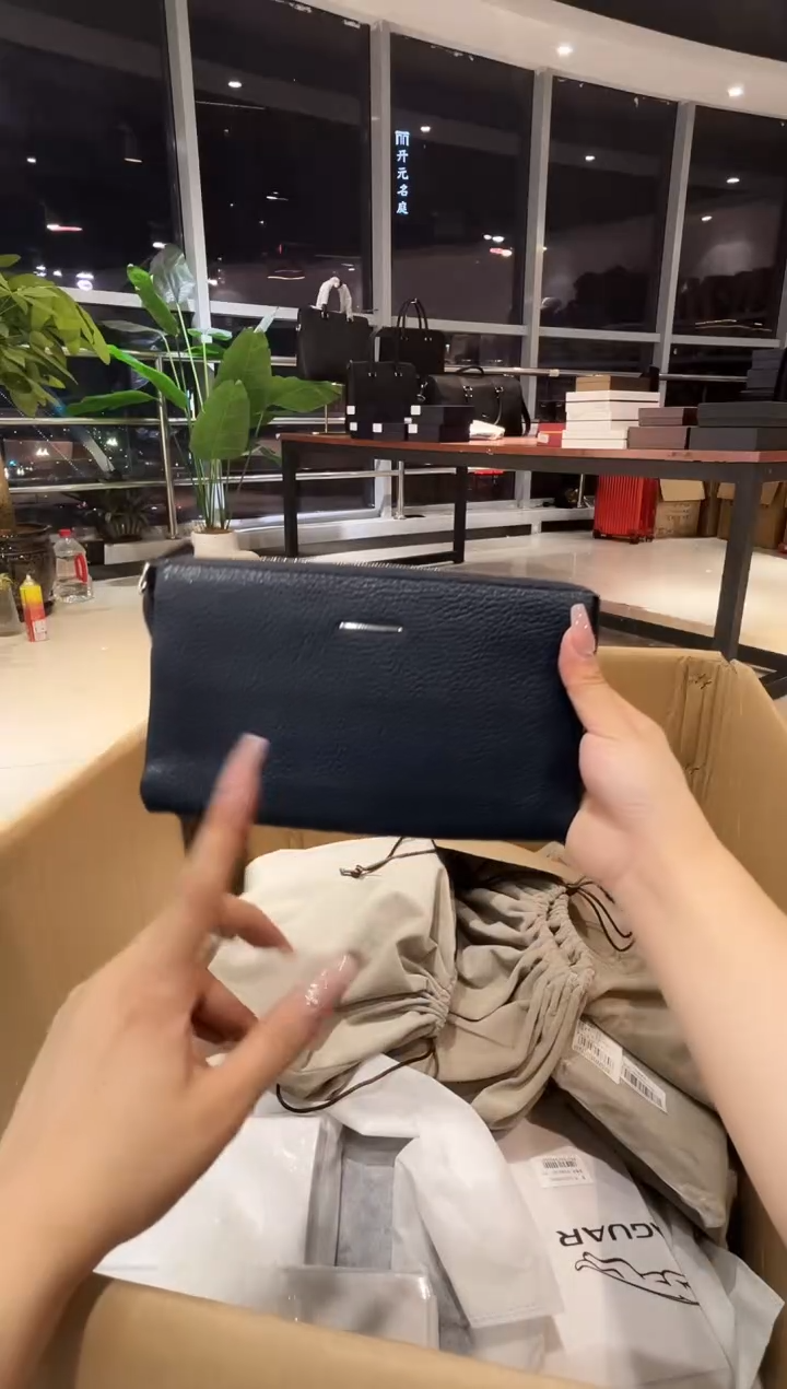 牛皮（革）韩爵绅士包包皮具245