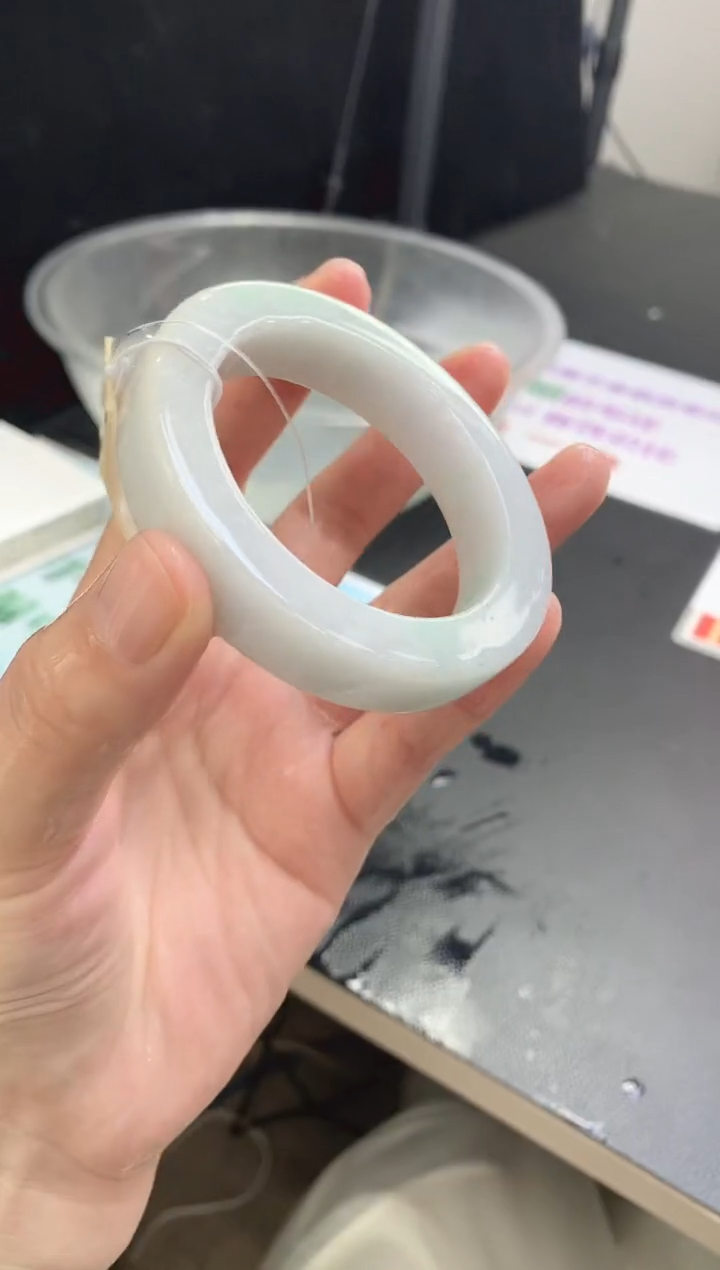 【闪购商品】定制翡翠手镯未镶嵌5 52-56正