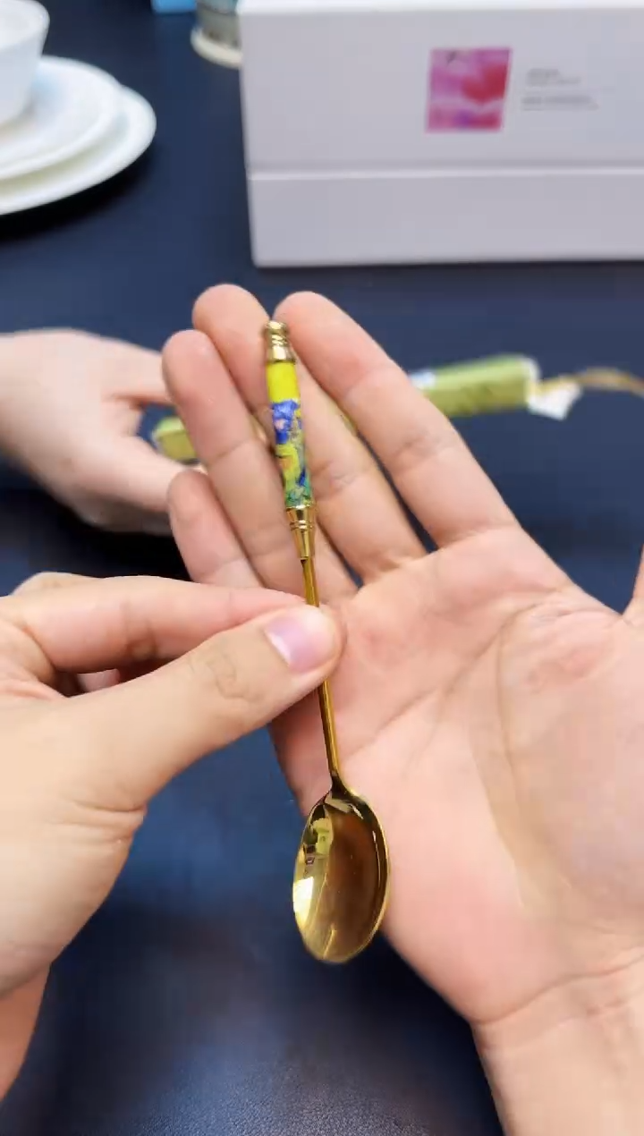 【闪购商品】杯全新正品一件不留@@WE183