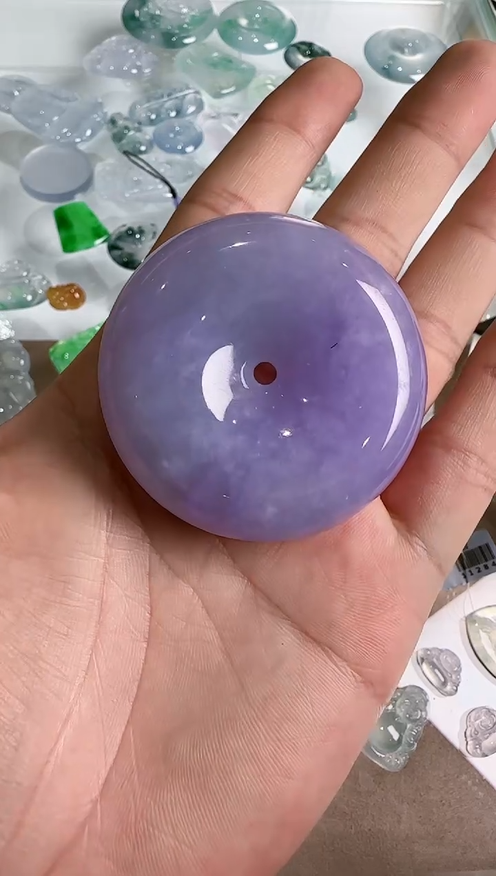 【闪购商品】翡翠吊坠(不含链)未镶嵌··