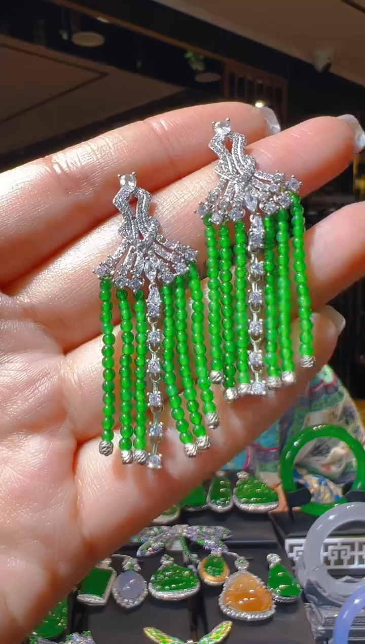 【闪购商品】翡翠耳饰银S925镶嵌061 （多样性发货）