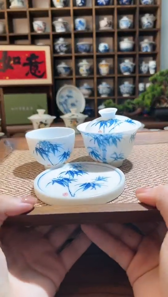 【闪购商品】手绘竹子元宝盖碗+送杯+送盖置