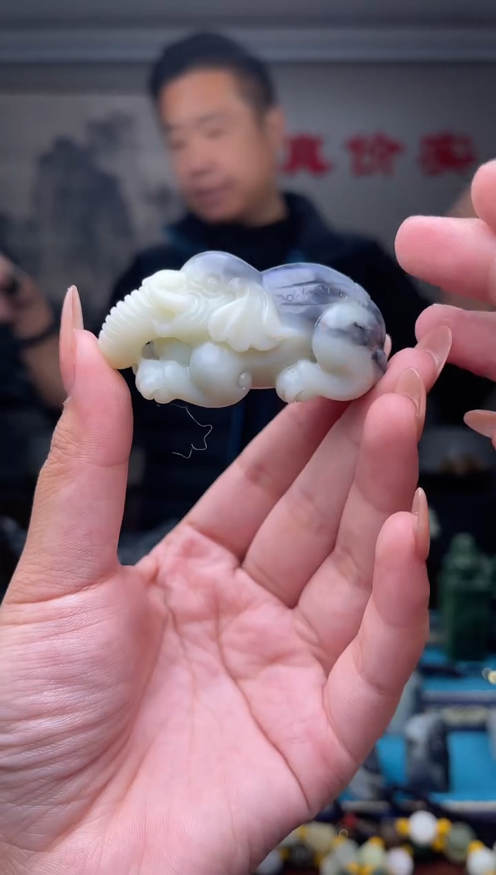 未镶嵌和田玉挂件1