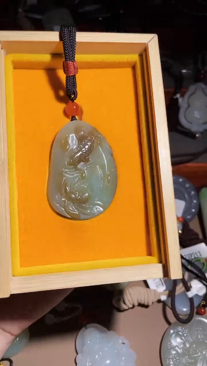 【闪购商品】和田玉颈饰未镶嵌拍一发一