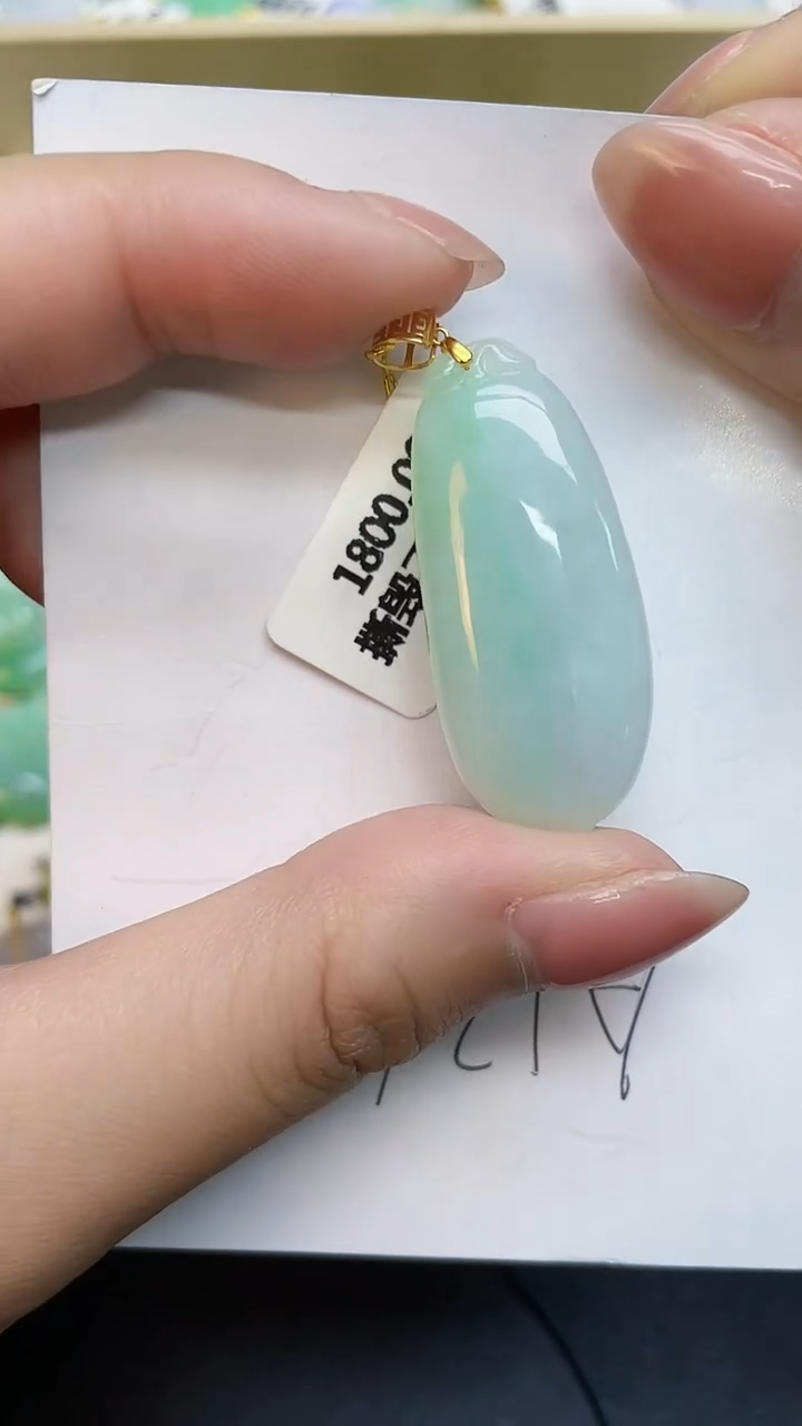 翡翠18K金镶嵌颈饰0000000000
