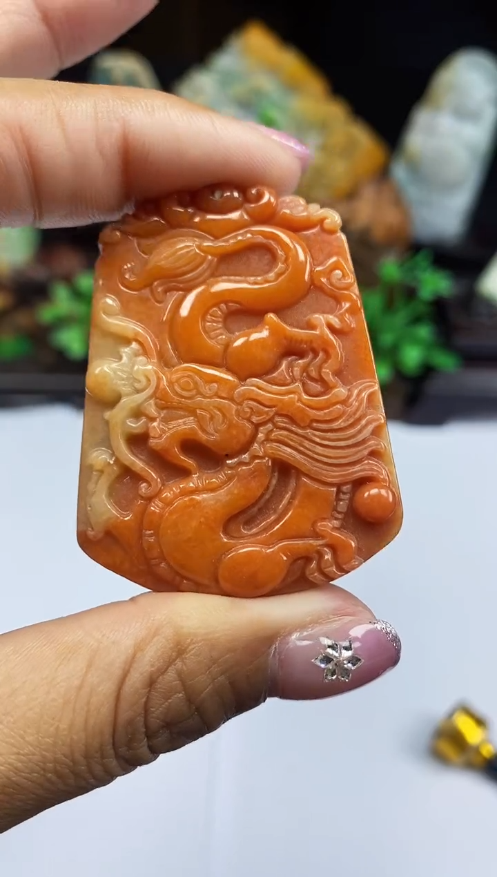 【闪购商品】翡翠颈饰未镶嵌翡翠A货