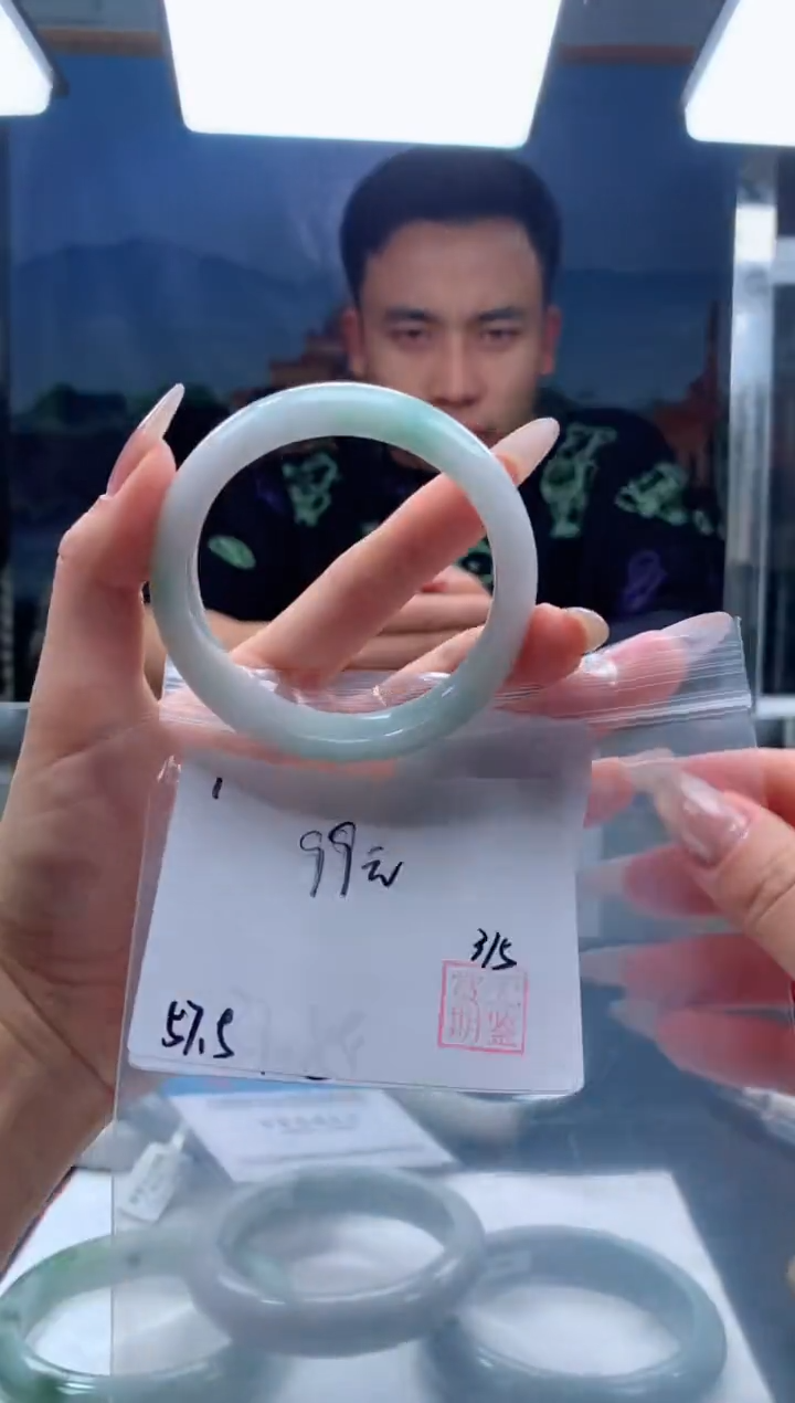 【闪购商品】翡翠手镯未镶嵌00000001