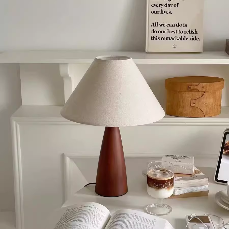 美式复古氛围台灯床头灯实木台灯侘寂风日式卧室书房客厅装饰台灯