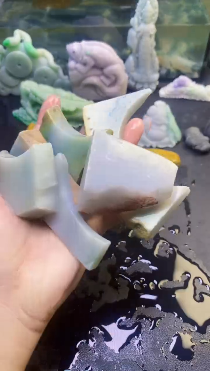 翡翠挂件未镶嵌天然翡翠045