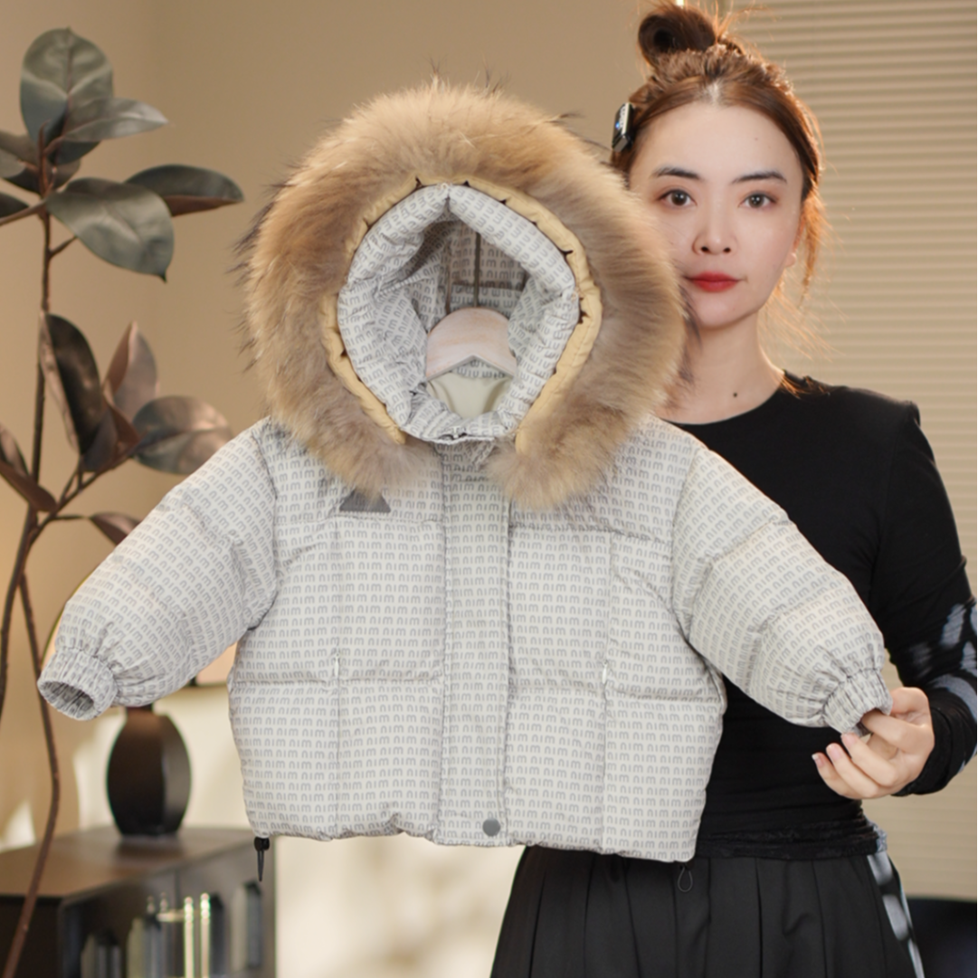 现货【追风日记】2025冬季儿羽绒服满印字母加厚外套男女童58521