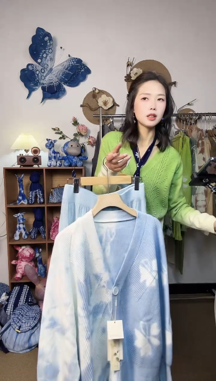 柒**h大理青纱云染女装