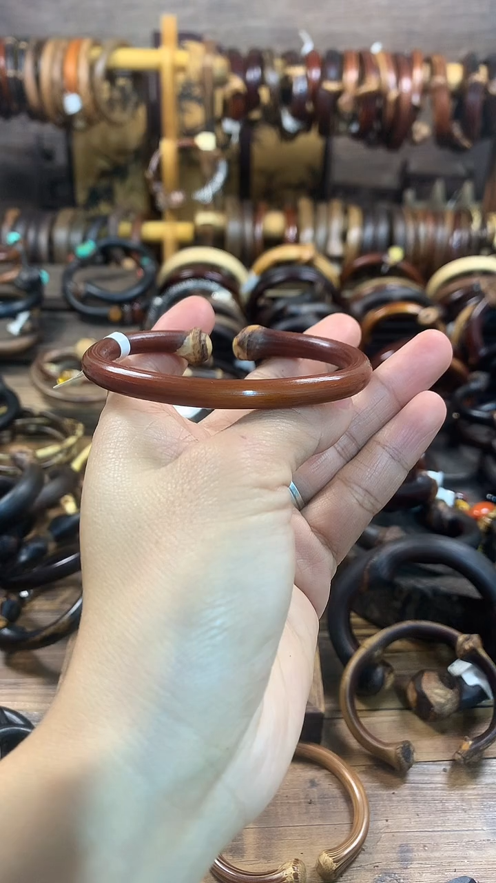 非金属木质鸡血藤手镯内径63mm 圈口可以调节 藤粗6.5mm