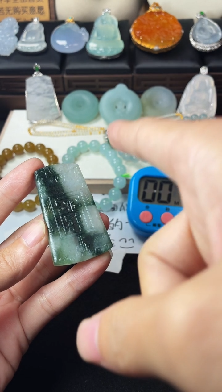 未镶嵌定制翡翠果*4063毛货不退不换