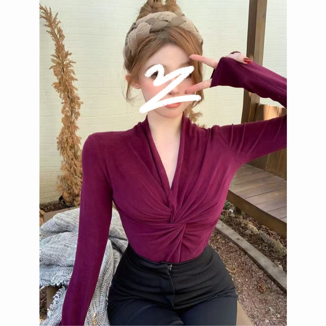 2025秋冬新款辣妹修身设计感显瘦掐腰V领扭结百搭长袖T恤打底9272