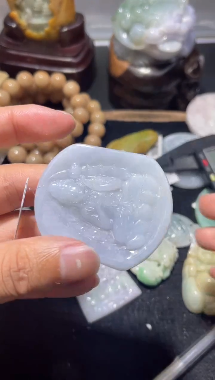 【闪购商品】翡翠颈饰未镶嵌00019311