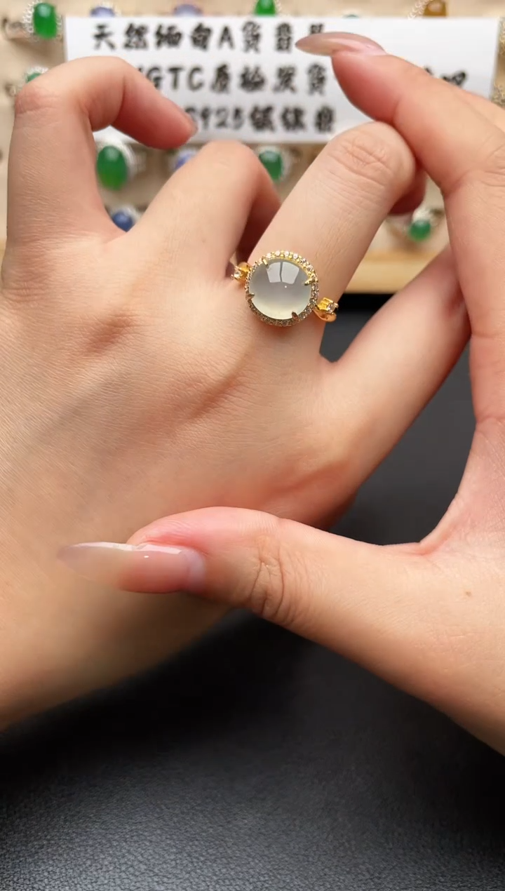 银S925镶嵌戒指翡翠一物一证一礼盒