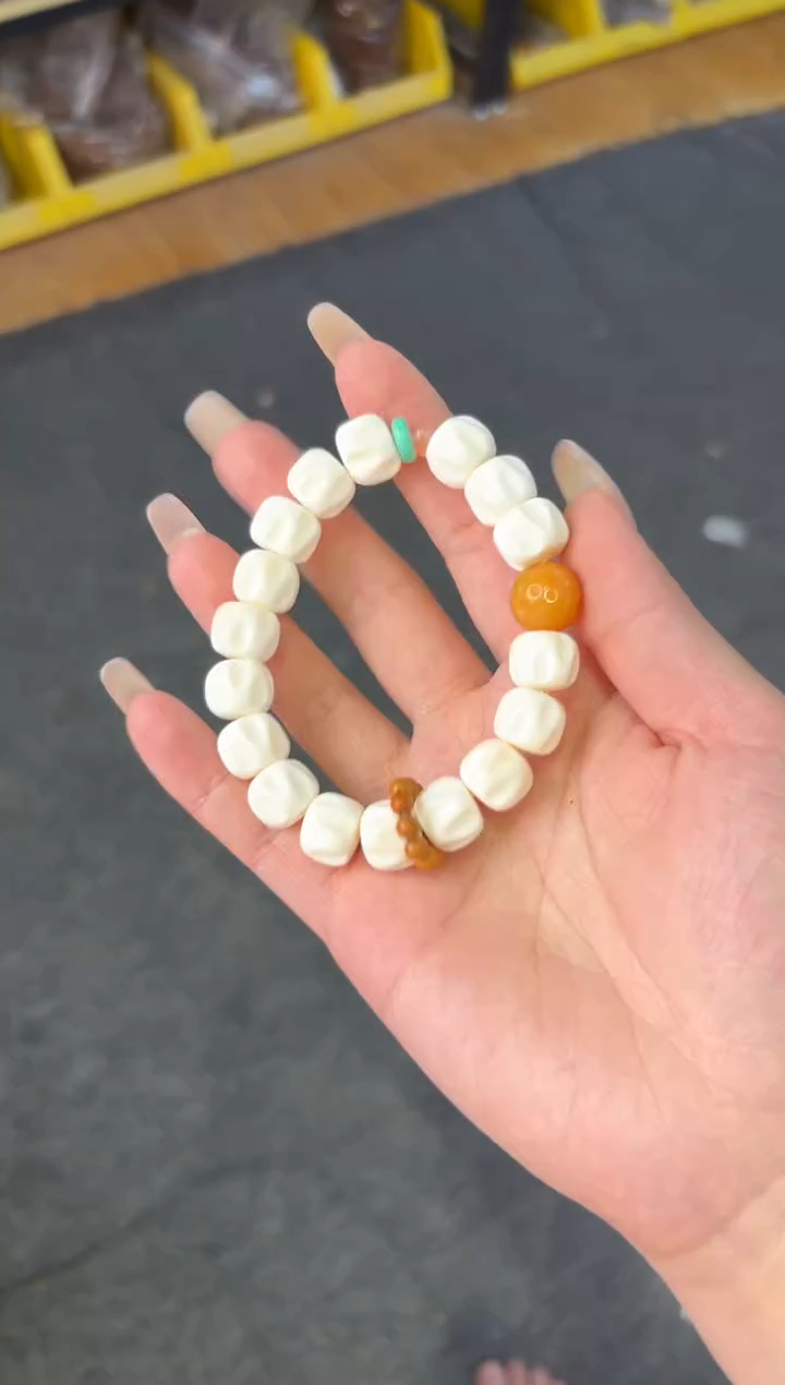 【闪购商品】石英质玉（黄龙玉）手链未镶嵌  百香籽牛骨黄龙玉 