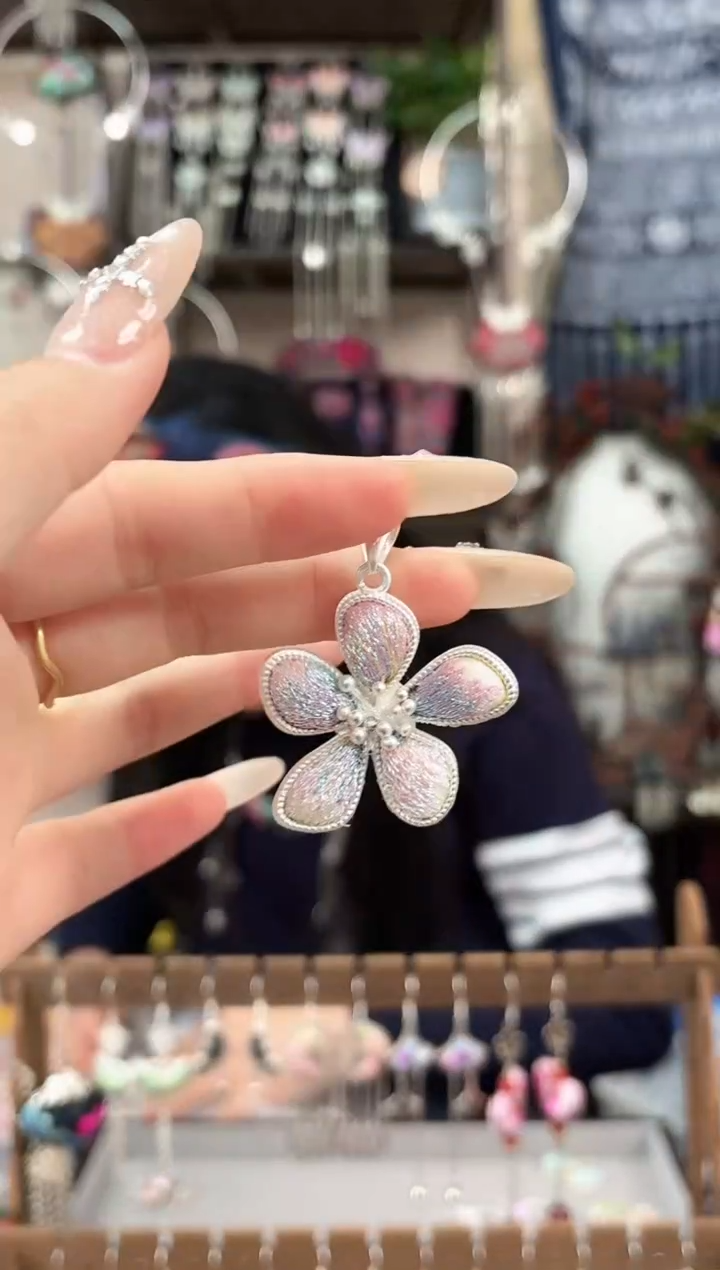 织绣民族风非遗老绣饰品158