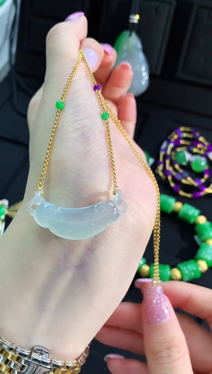 【闪购商品】翡翠颈饰18K金镶嵌吊坠 一体链
