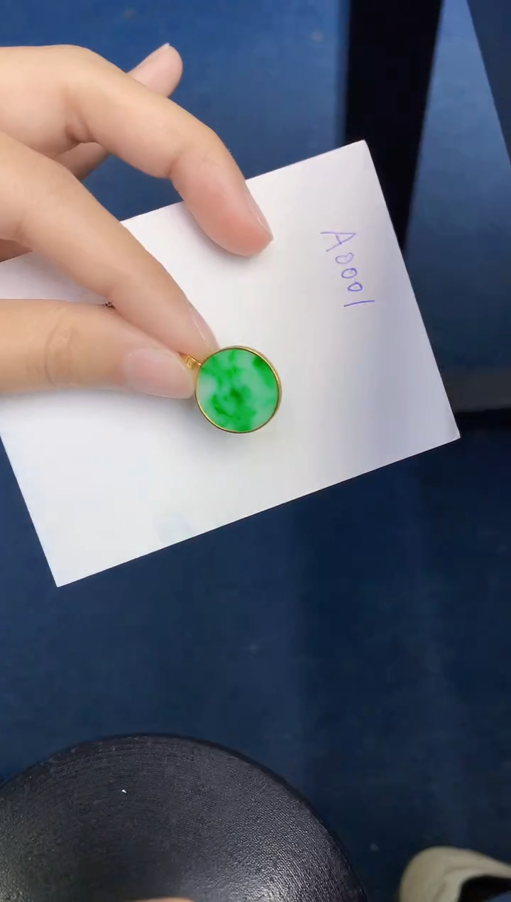 【闪购商品】翡翠颈饰18K金镶嵌000000000