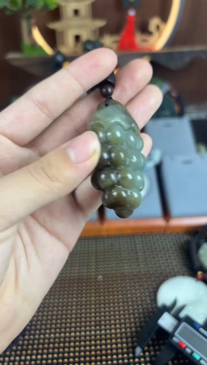 【闪购商品】和田玉颈饰未镶嵌1