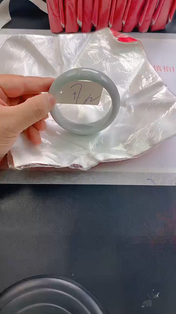 未镶嵌手镯翡翠62