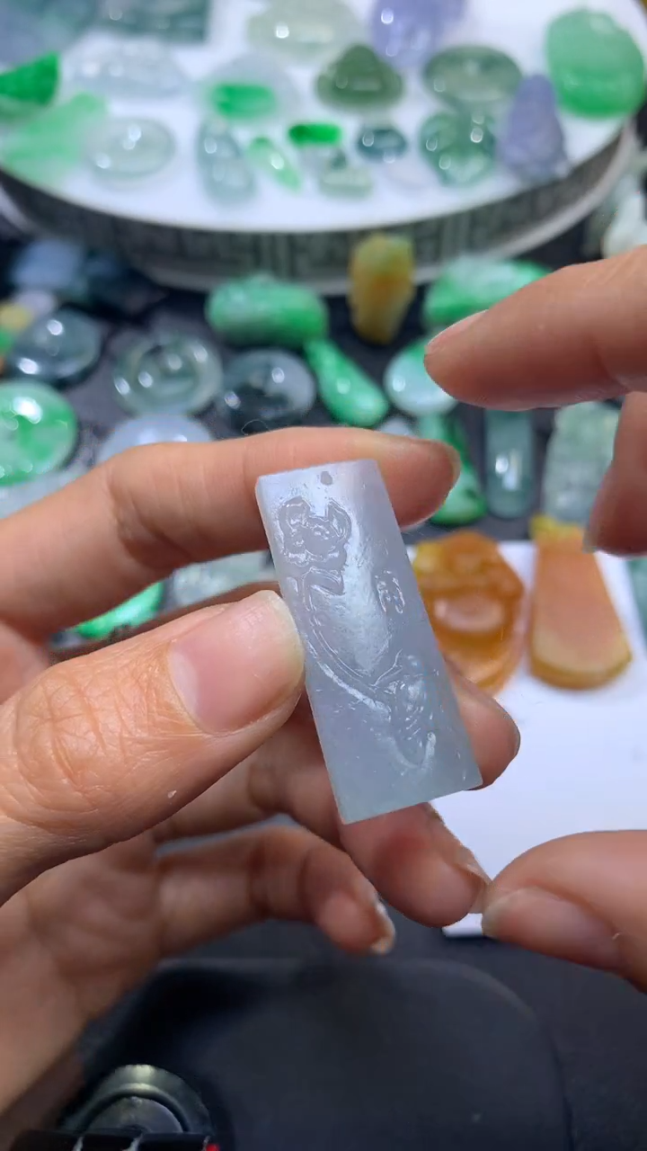 【闪购商品】定制翡翠未镶嵌翡翠