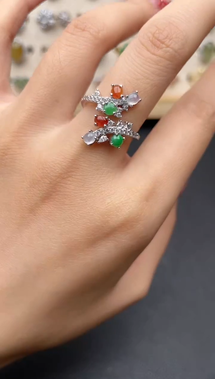 【闪购商品】翡翠戒指银S925镶嵌一物一证一礼盒