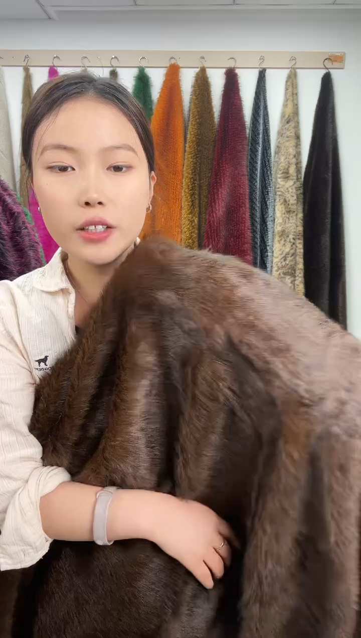 狐狸毛A83尺寸1.9*1