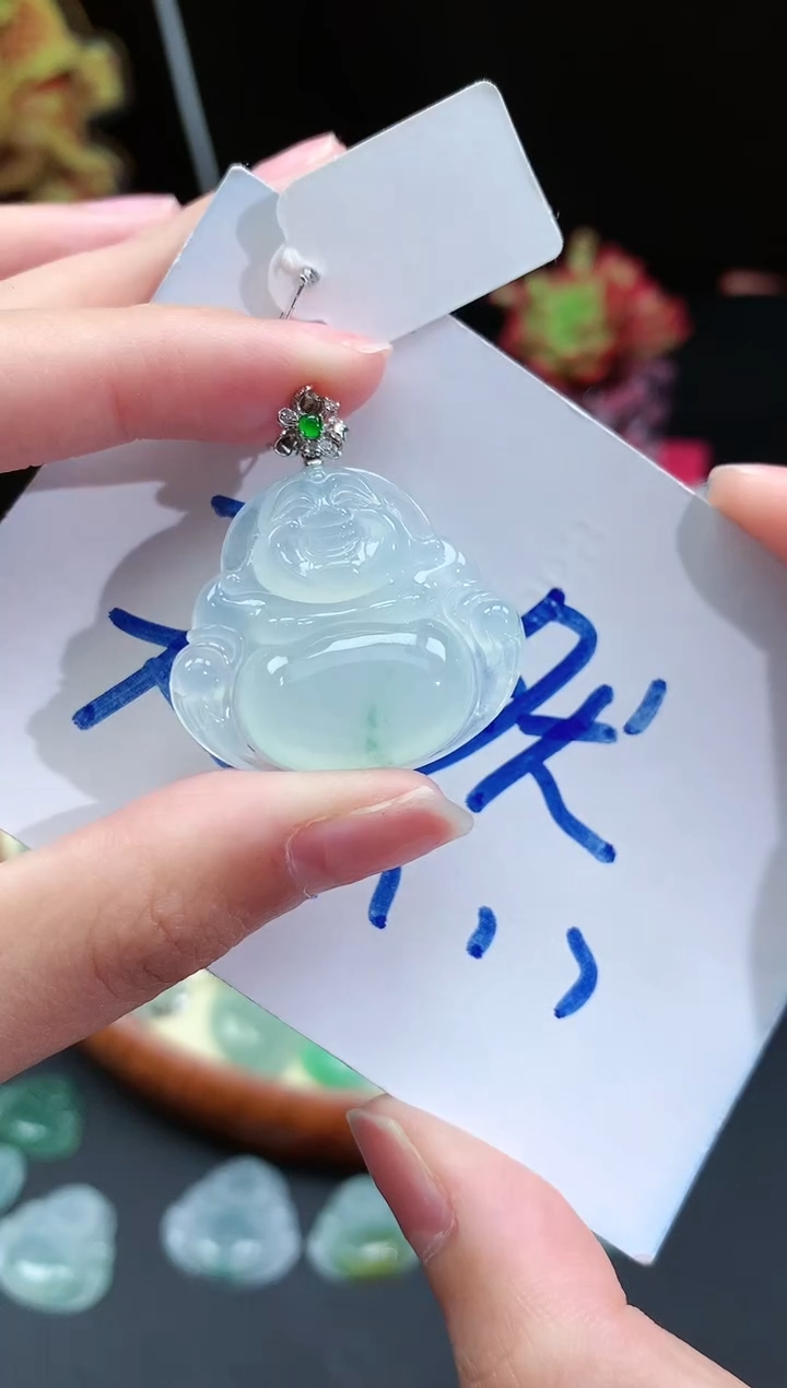 【闪购商品】翡翠颈饰未镶嵌佛公